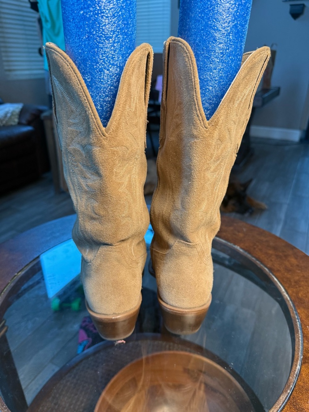 Women's Wide Calf Tan Suede Western Cowboy Boots - Classic Embroidered Design - Picture 4 of 6